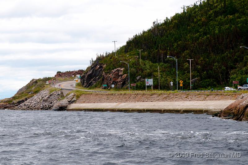 20090831_125258 D3.jpg - Route 137 continues on the west side of the Saguenay River